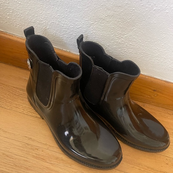 Michael Kors Black Rain Boots - Picture 2 of 2